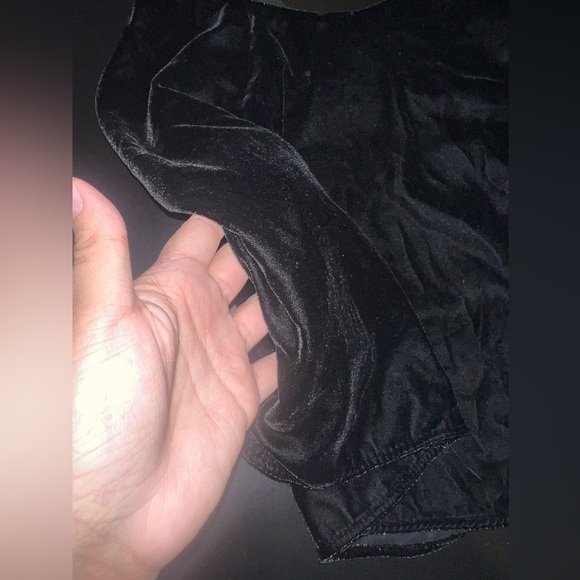 Zara Black Velvet Scoop Neck Strappy Tank Size L NWOT - Picture 3 of 4